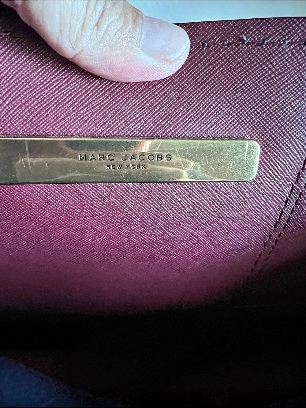 Marc Jacobs The Editor Leather Tote in Dark Teal & Red - Picture 11 of 13